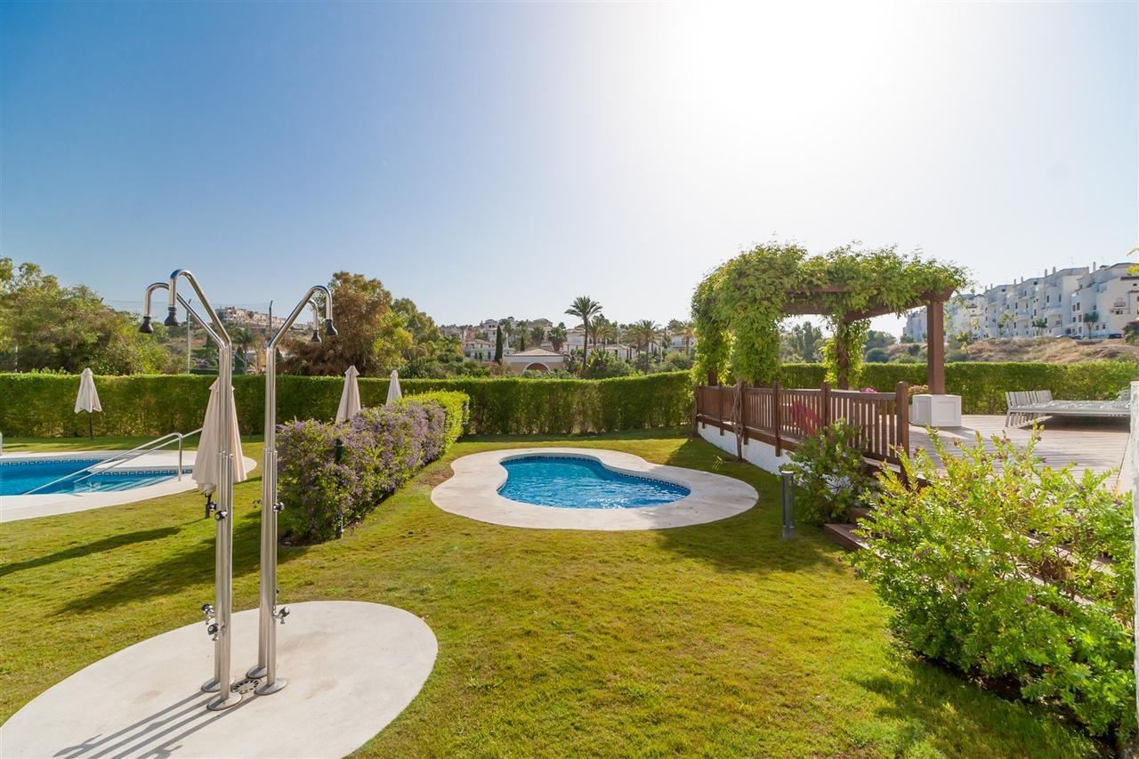 Golf Hill Estepona Canovas מראה חיצוני תמונה